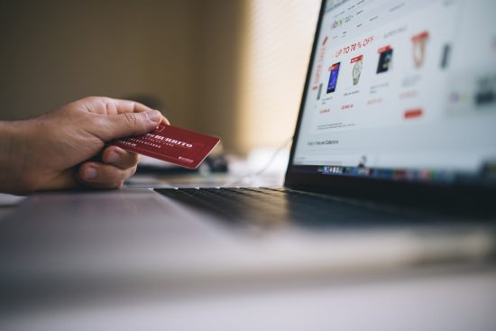 découvrez notre plateforme de e-commerce, votre destination ultime pour des achats en ligne. profitez d'une vaste sélection de produits, d'offres exclusives et d'une expérience utilisateur fluide. commandez facilement depuis chez vous et bénéficiez de livraisons rapides et fiables.