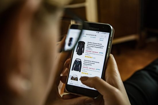 découvrez la magie du shopping en ligne : un large choix de produits, des offres exclusives et la commodité de faire vos courses depuis chez vous. profitez d'une expérience d'achat unique et sécurisée à portée de clic !