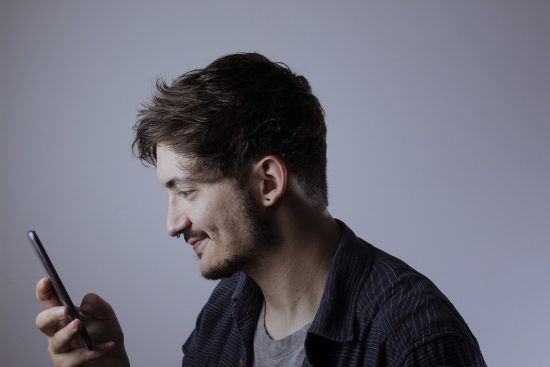 découvrez les derniers smartphones innovants sur le marché : performances, designs élégants, fonctionnalités avancées et bien plus. trouvez le modèle qui correspond parfaitement à vos besoins et restez connecté en toute simplicité.