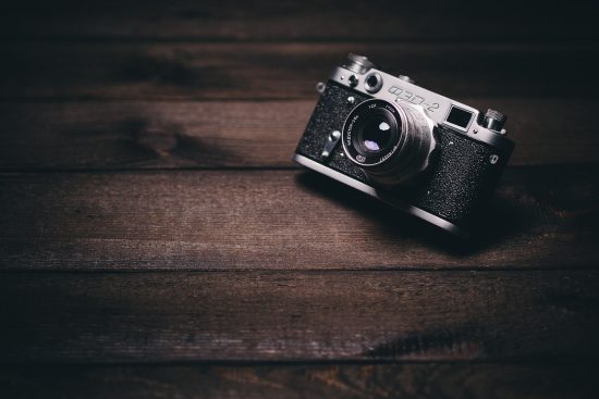 découvrez notre sélection de caméras pour tous les niveaux, des modèles numériques aux appareils professionnels. capturez vos moments précieux avec une qualité d'image exceptionnelle et des fonctionnalités avancées. trouvez la caméra idéale qui répond à vos besoins créatifs.