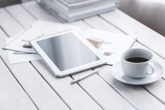 découvrez notre sélection de tablettes performantes, idéales pour le travail, le divertissement et la créativité. profitez de la meilleure technologie d'écran et d'une autonomie imbattable pour une expérience fluide et agréable.