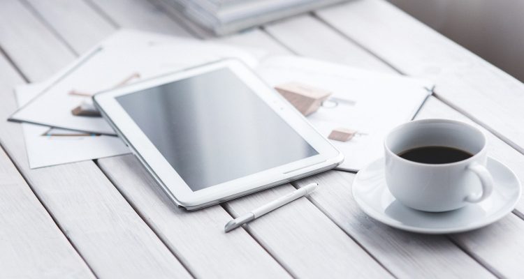découvrez notre sélection de tablettes performantes, idéales pour le travail, le divertissement et la créativité. profitez de la meilleure technologie d'écran et d'une autonomie imbattable pour une expérience fluide et agréable.